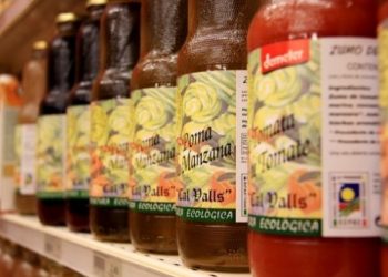 Cava Expeditions fell 12% due to the boycott of Catalan products