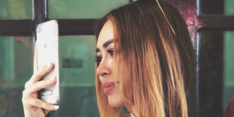 Measuring blood pressure with a smartphone camera is now possible