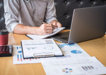 Get Familiar with Options Trading and Its Variables