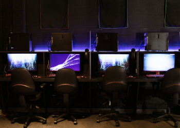 How to Make Yourself An eSports Career