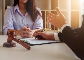 Different Types Of Expert Witnesses In Personal Injury Cases