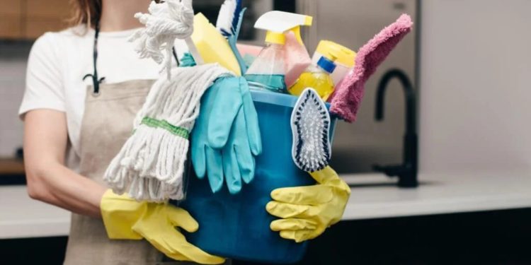 Top Tips for House Cleaning in Dallas