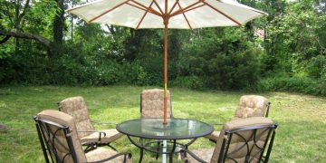 Useful Tips for Throwing The Best Backyard Party on the Block