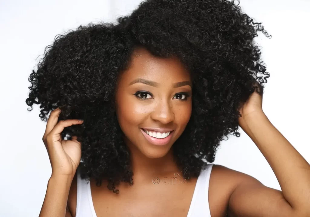 Transforming Tresses: The Impact of ONYC Kinky Curly Hair on the Beauty Market