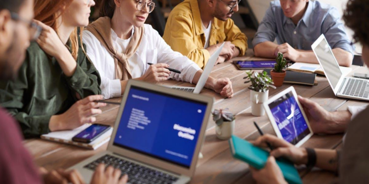 Headliners News Covering The Most Promising Tech Startups Pioneering Advancements in AI and More