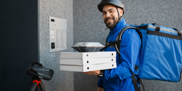 10 Surprising Benefits of Using Food Delivery Services