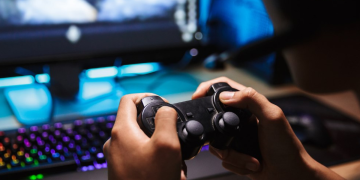 How Technology Is Driving The Online Gaming Explosion And What's Behind The Virtual Entertainment